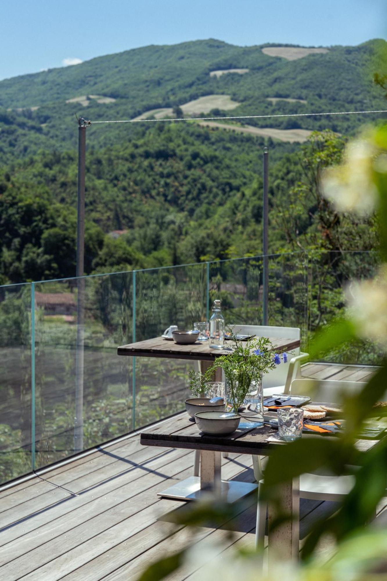 La Forestale Luxury Ecolodge Piano Terra- Appt Acqualagna Exterior photo